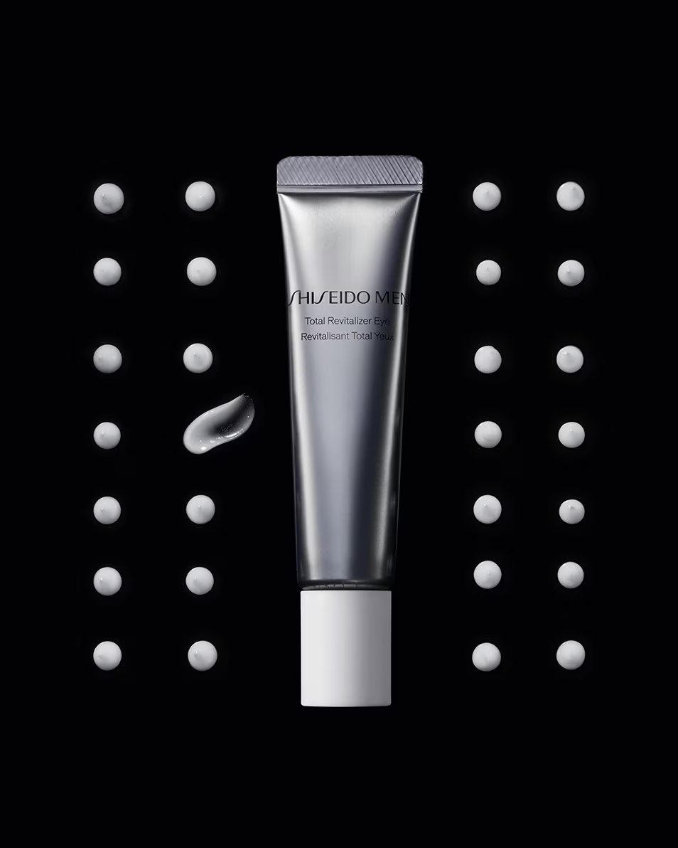 SHISEIDO IŠČE POPOLNOMA REVITALIZATOR ZA OČI