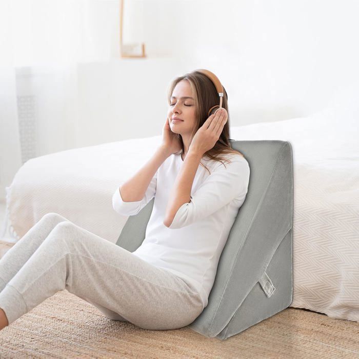 GOPLUS Coussin  Triangulaire Polyvalent, Oreiller Anti-Stress Thérapeutique pour Soulager Douleur dans Dos&Genoux (Gris)