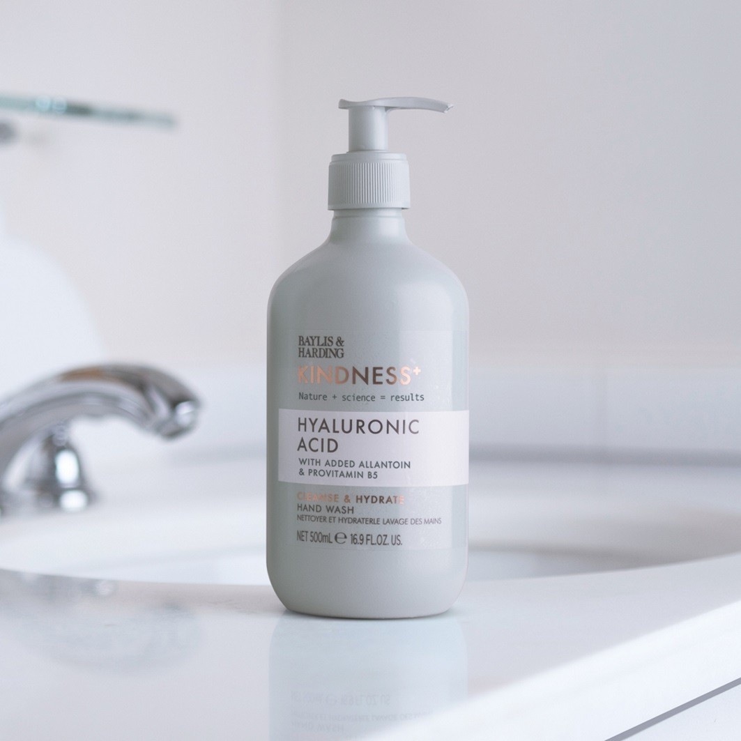 Baylis & Harding Handreinigung Kindness+ Handseife mit Hyaluronsäure – 500 ml