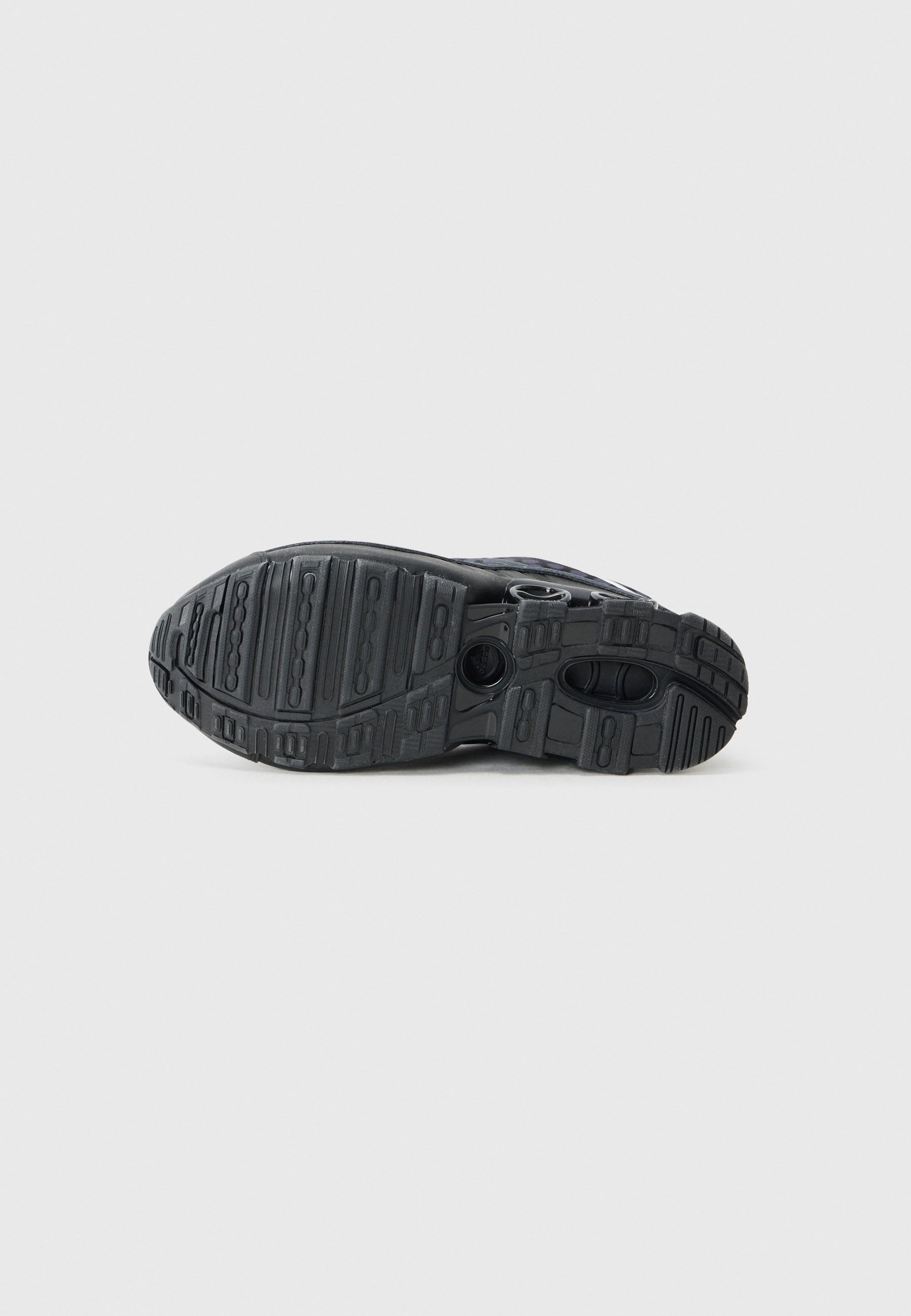 adidas Originals MEGARIDE O1 UNISEX - Vabaajajalatsid - must/hall/hõbedane