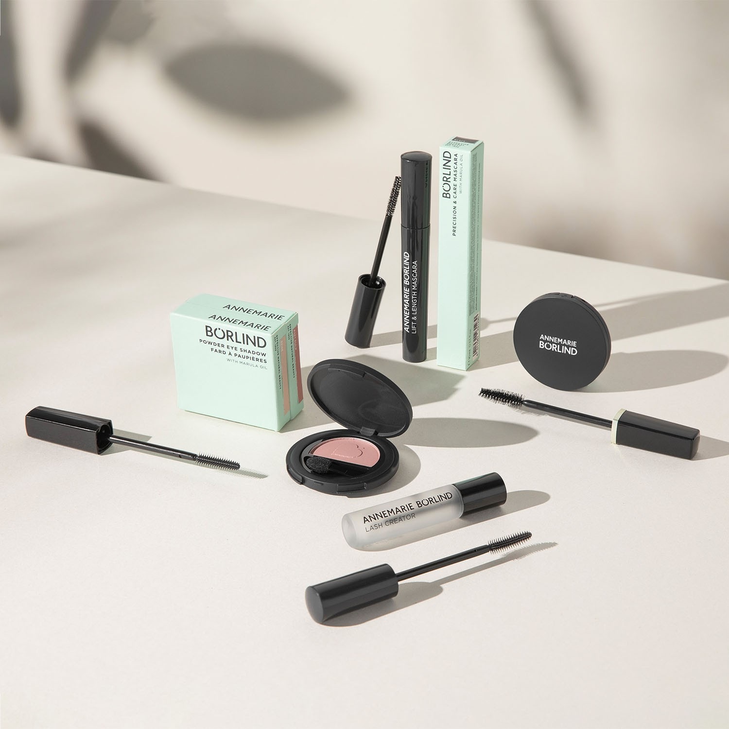ANNEMARIE BÖRLIND Long Lasting Volume