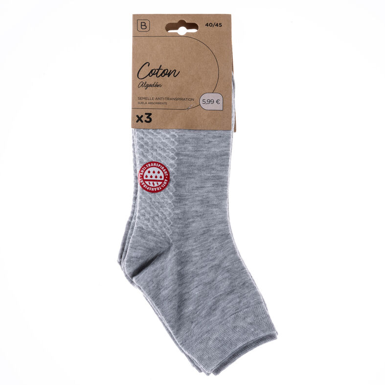 Miesten harmaat sukat ja sukkahousut