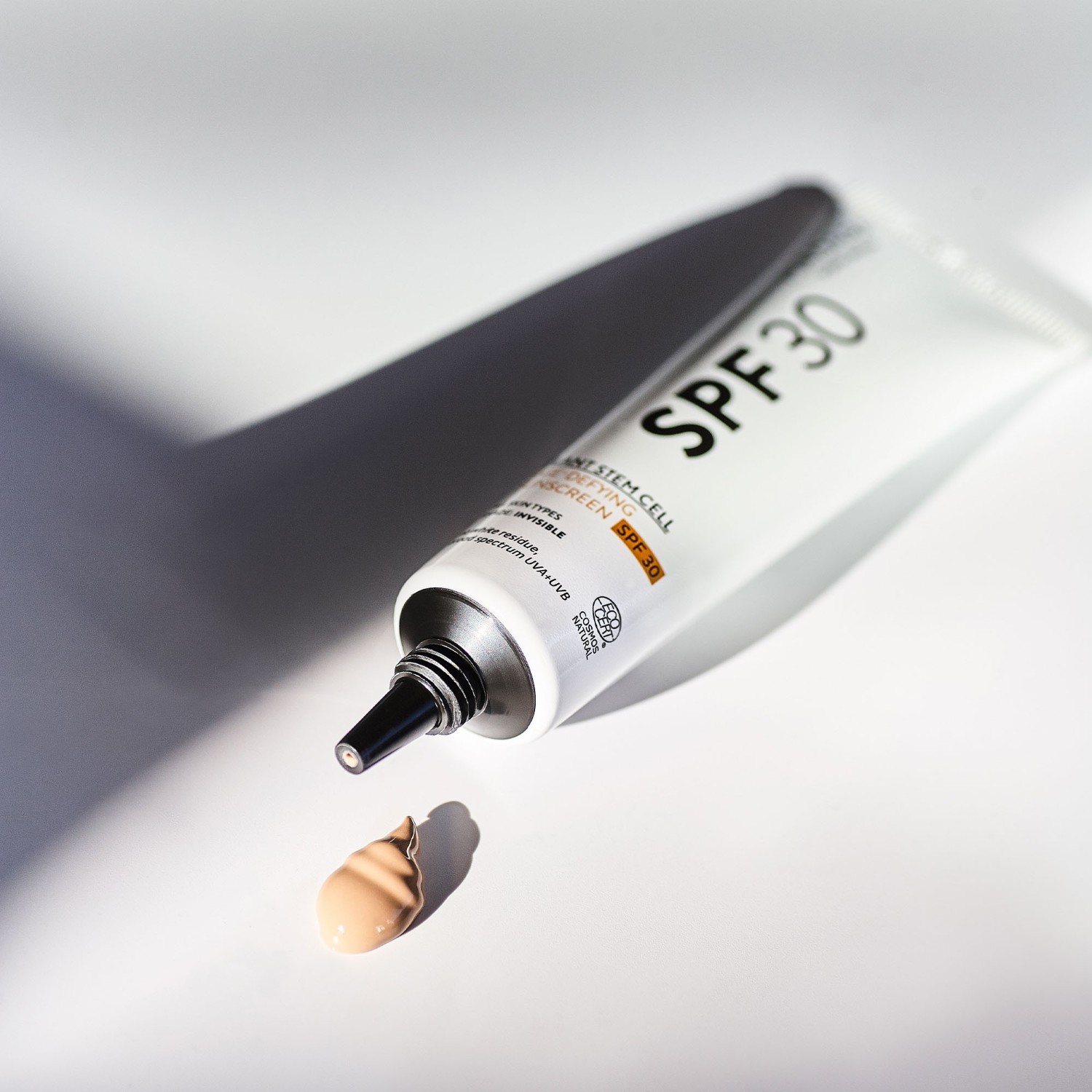MÁDARA Crème Solaire Anti-Âge SPF30