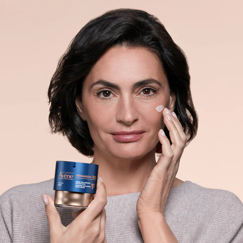 Avène DermAbsolu Creme Dia e Noite, embalagem prática para rejuvenescimento da pele.