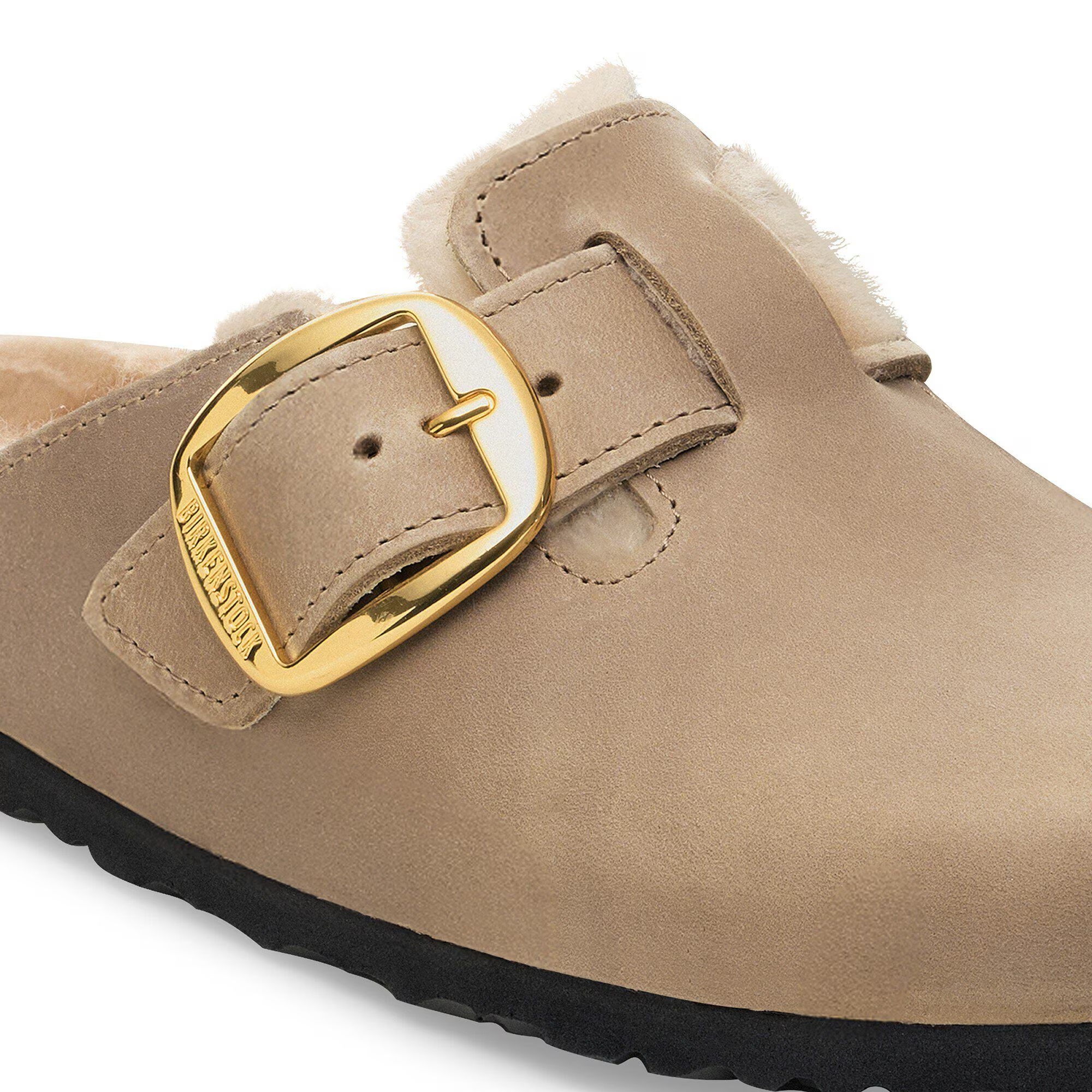 Boston Big Buckle Shearling