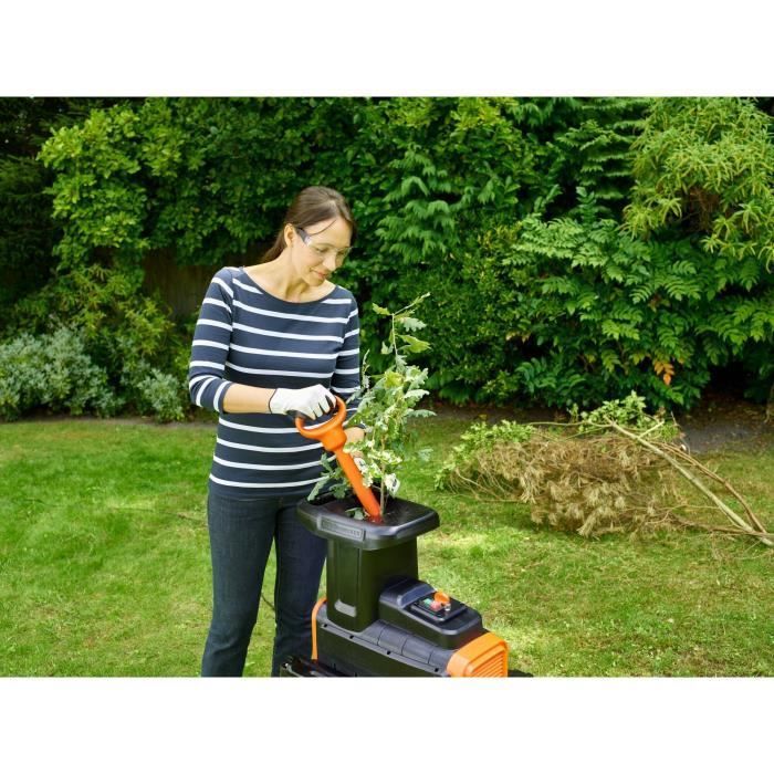 Trituradora de jardín con cable - BLACK+DECKER - BEGAS5800-QS - 2800 W - Capacidad de trituración de 45 mm - Depósito de recogida de 45 L