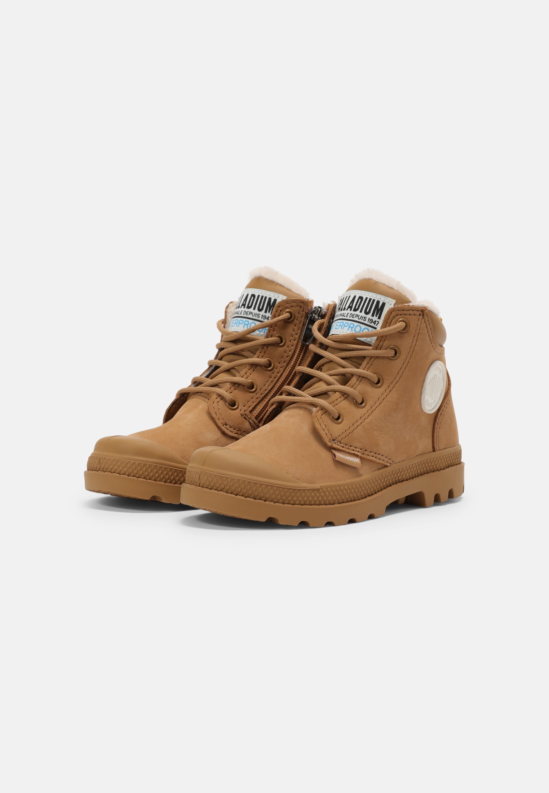 Palladium PAMPA HI CUFF WATERPROOF UNISEX - Winterlaarzen - dear brown