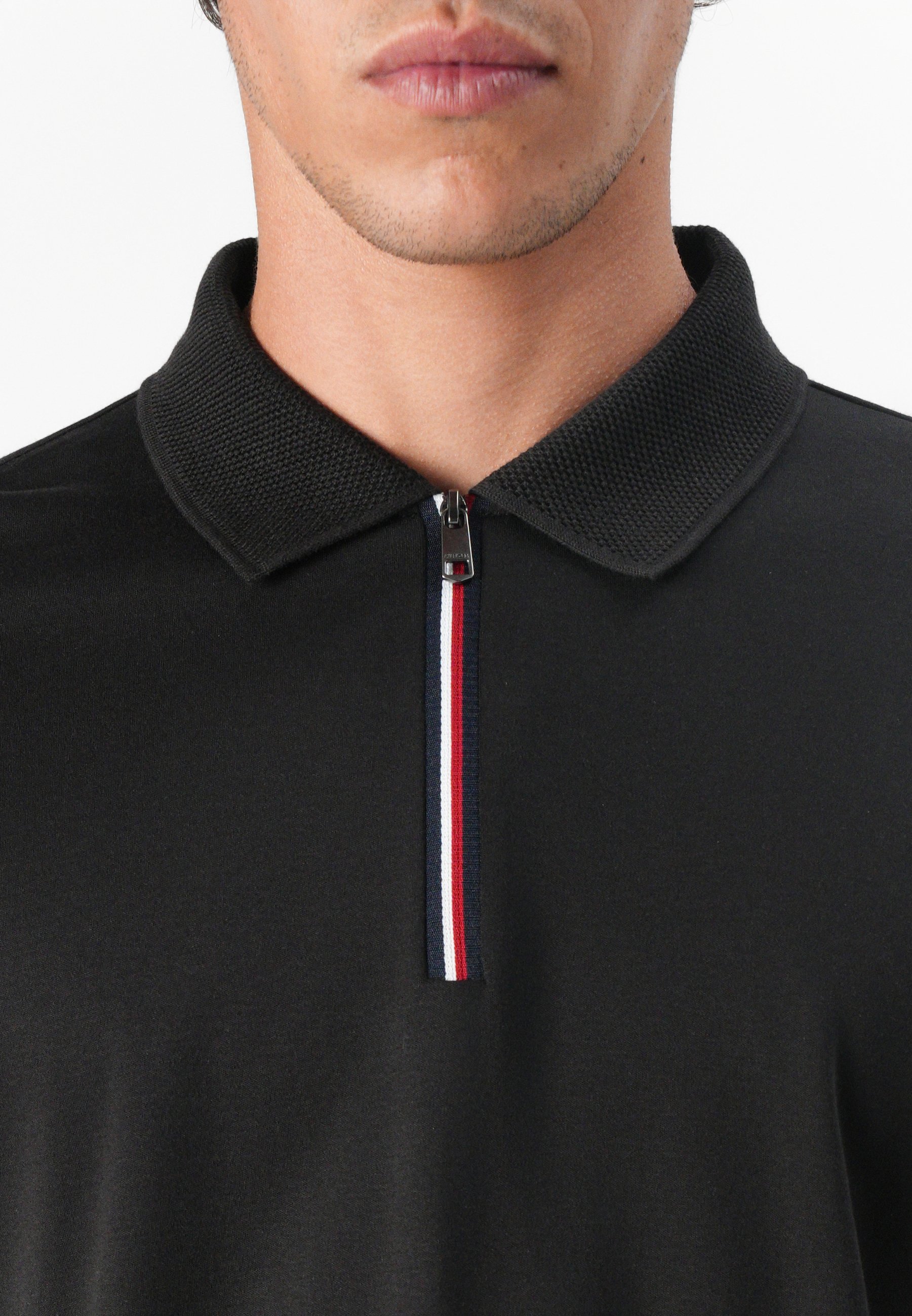 Tommy Hilfiger ZIP INTERLOCK - Poloshirt - zwart