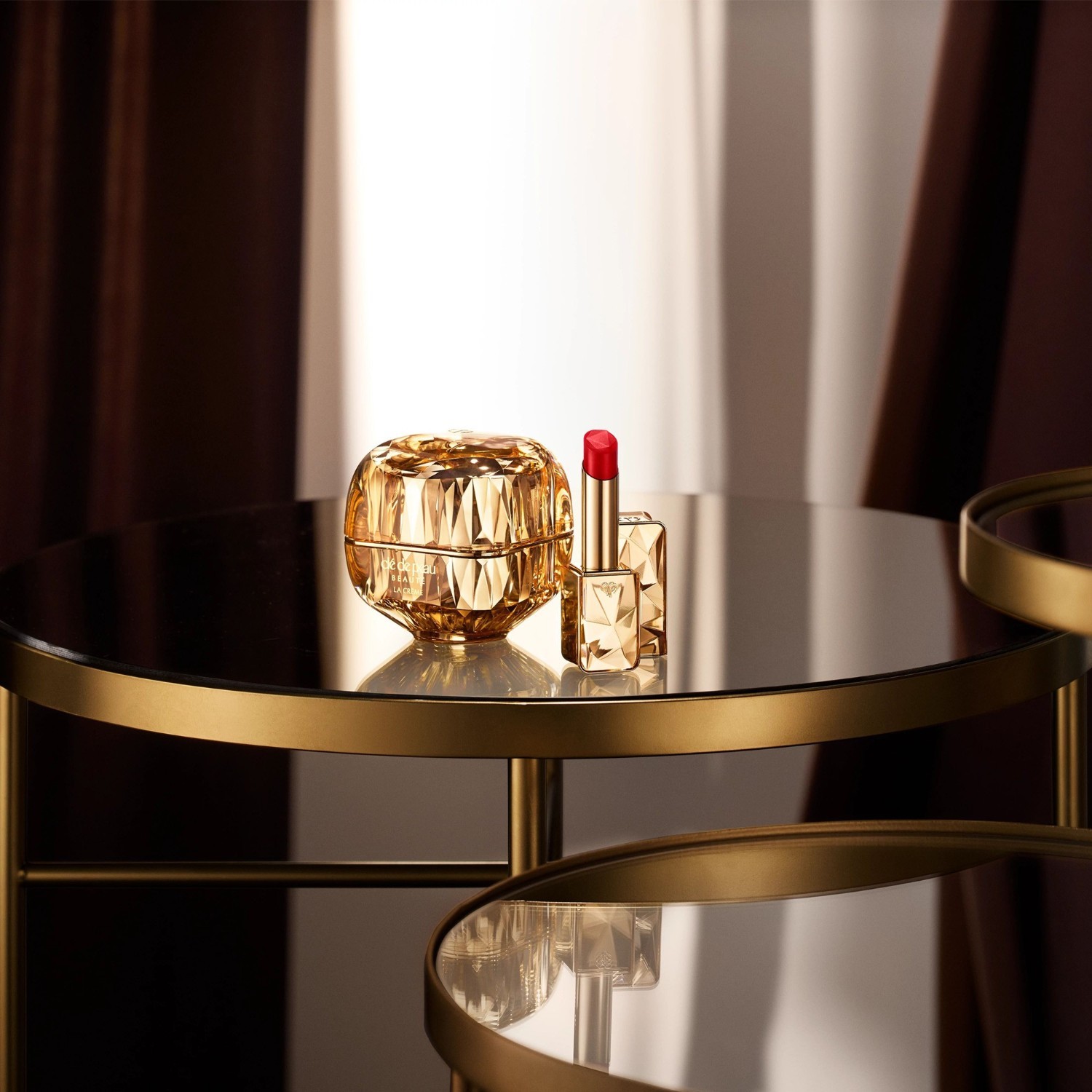 Rúž Clé de Peau Beauté Precious Lipstick - 4g