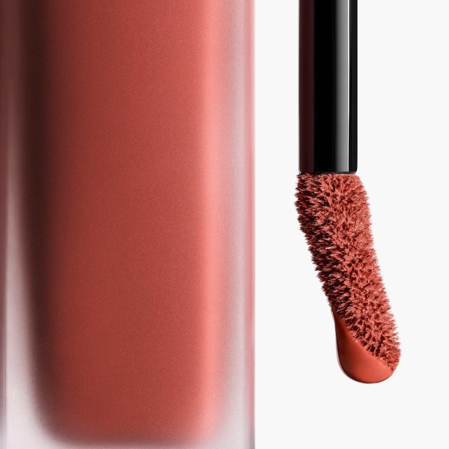 CHANEL LIQUID VELVET