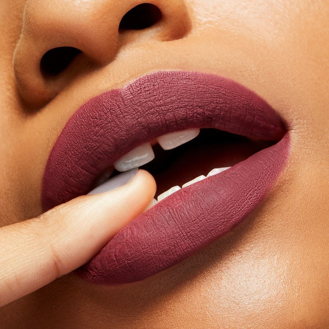 MAC Lipstick Locked Kiss Ink™ tečni ruž za usne – 5 ml