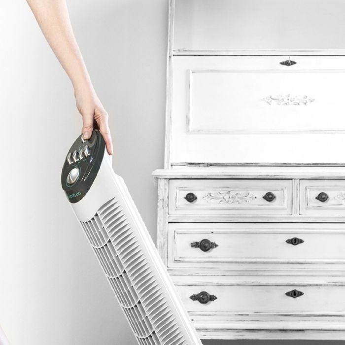 Ventilador de torre Cecotec EnergySilence 790 Skyline con temporizador, 50 W, 76 cm de altura, control mecánico, oscilante.