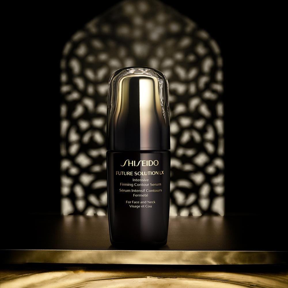 „Shiseido Future Solution LX“ stangrinamasis veido serumas nuo senėjimo – 50 ml