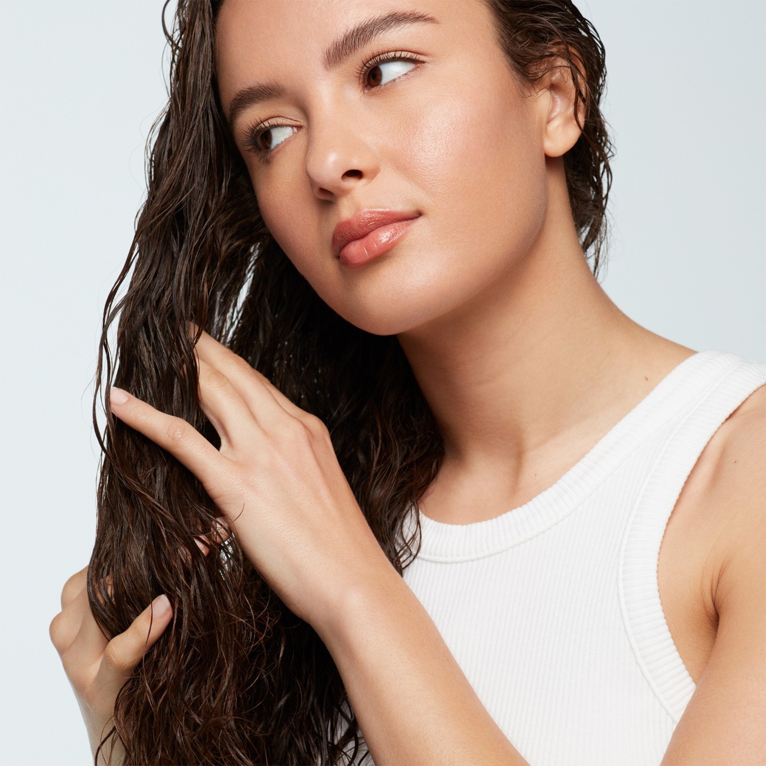 Briogeo matu krēms Style + Treat™ Juzu un plūmju eļļas maigs, sauss, gaisīgs krēms - 118 ml