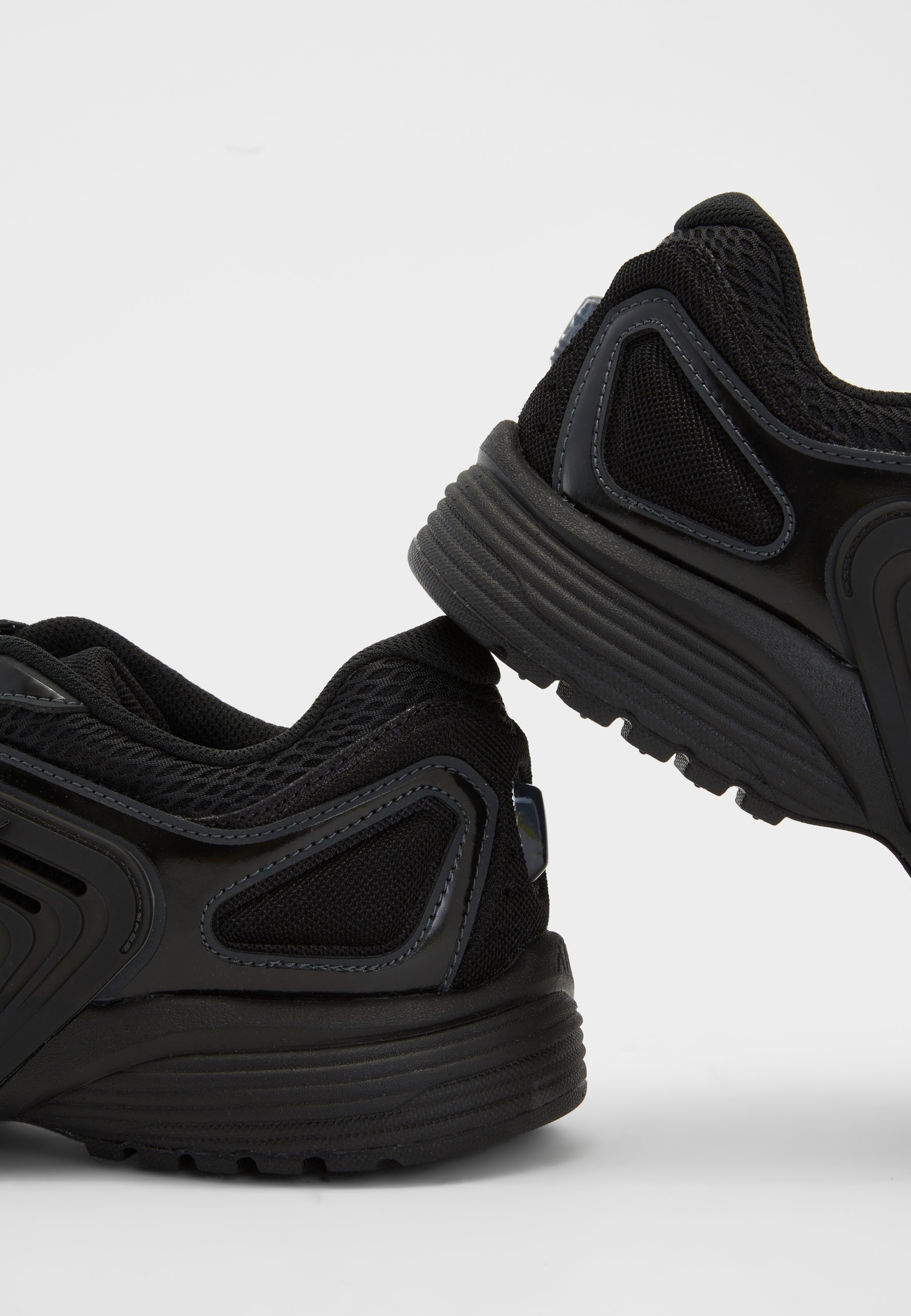 Nike Sportswear madala säärega tossud