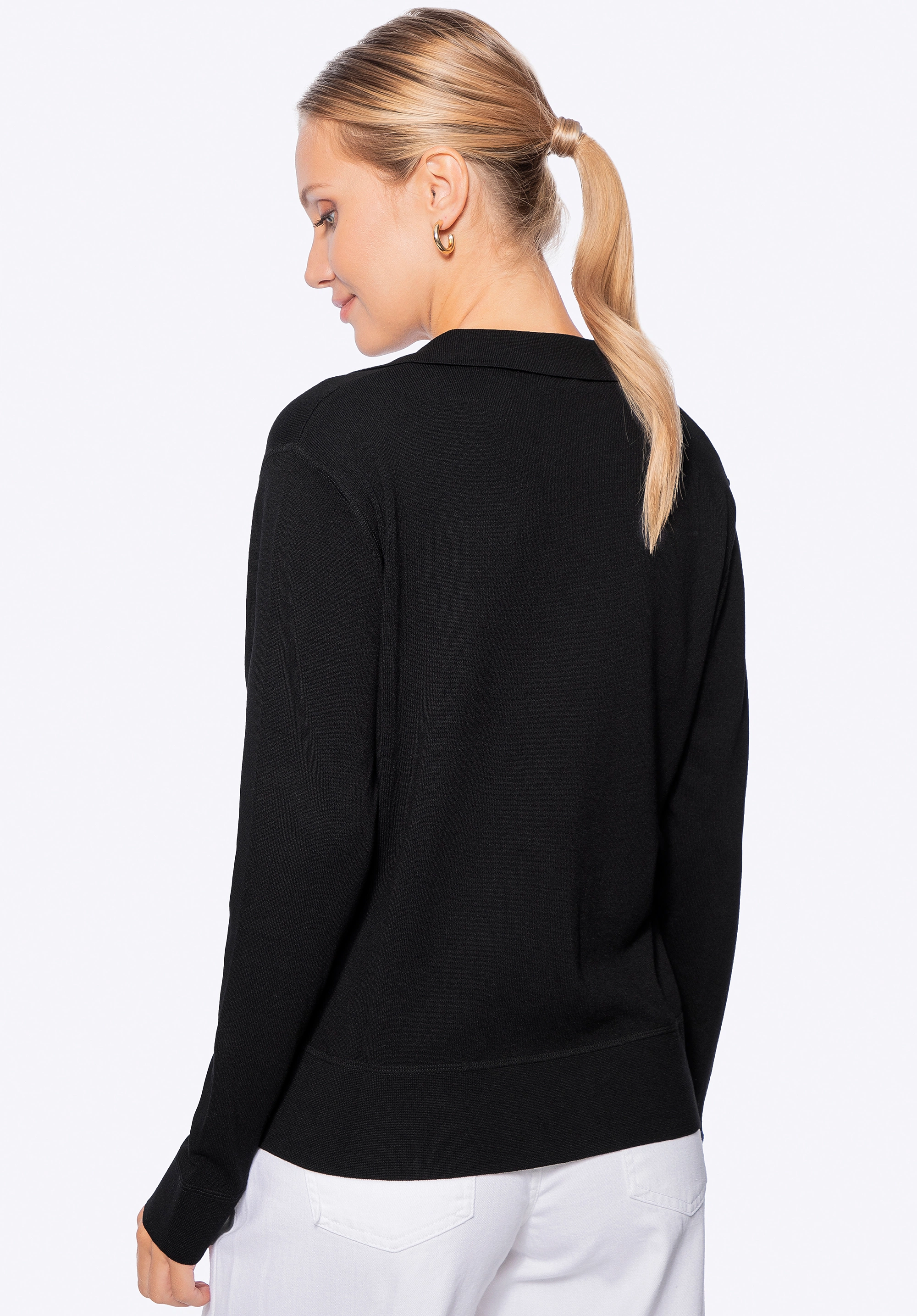 Sweter damski z dekoltem V-neck czarny