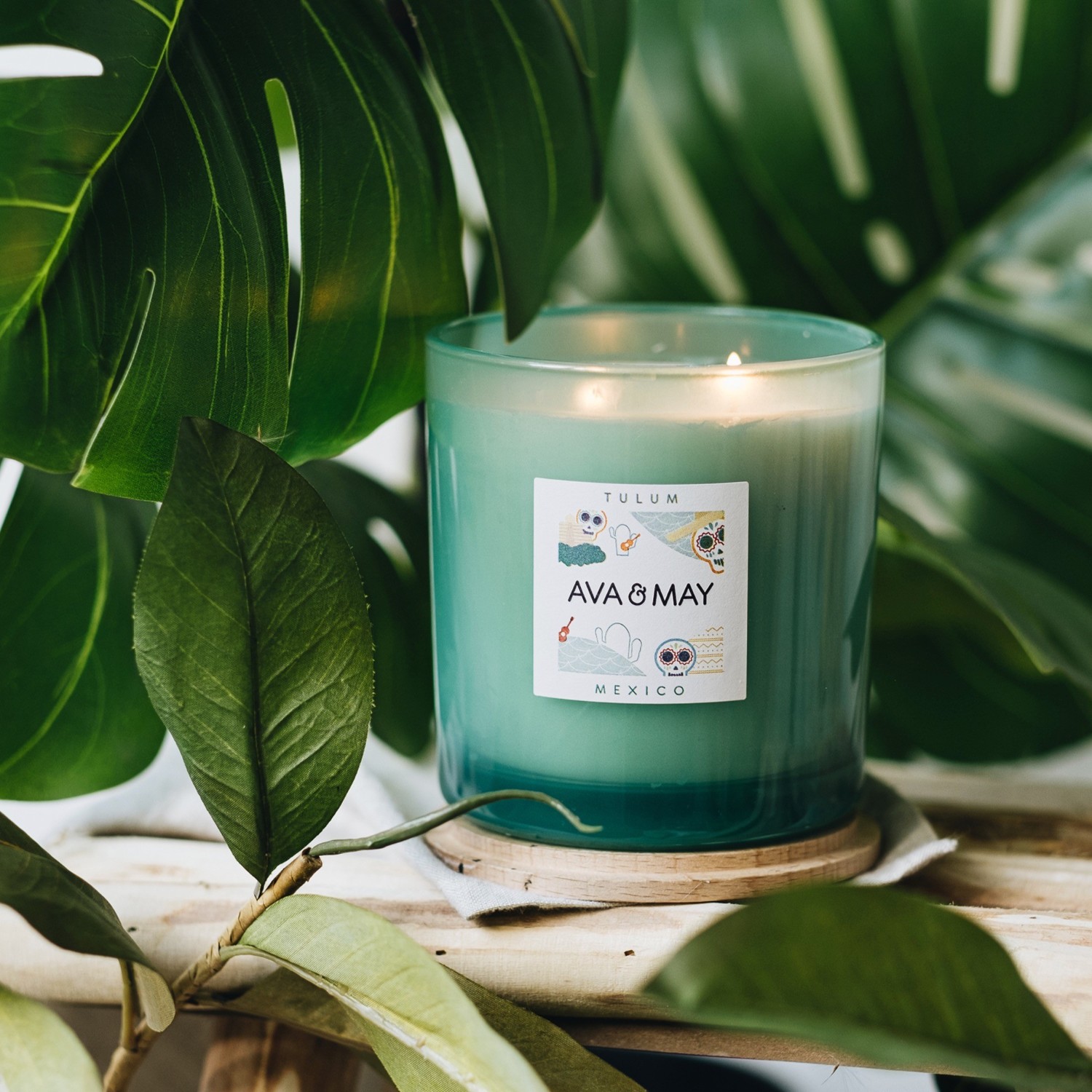AVA & MAY Maxi bougie parfumée Tulum