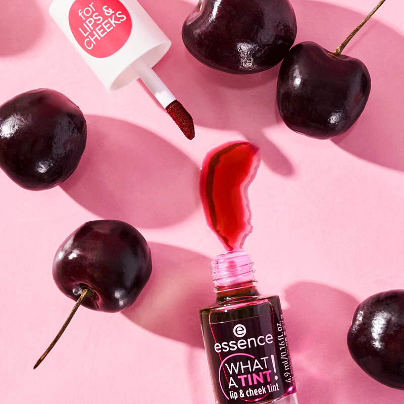 essence WHAT A TINT! blush líquido e gloss labial
