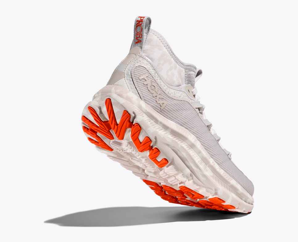 HOKA Kawana Mid Studio Proba Wit Zand/Tangerine Tango