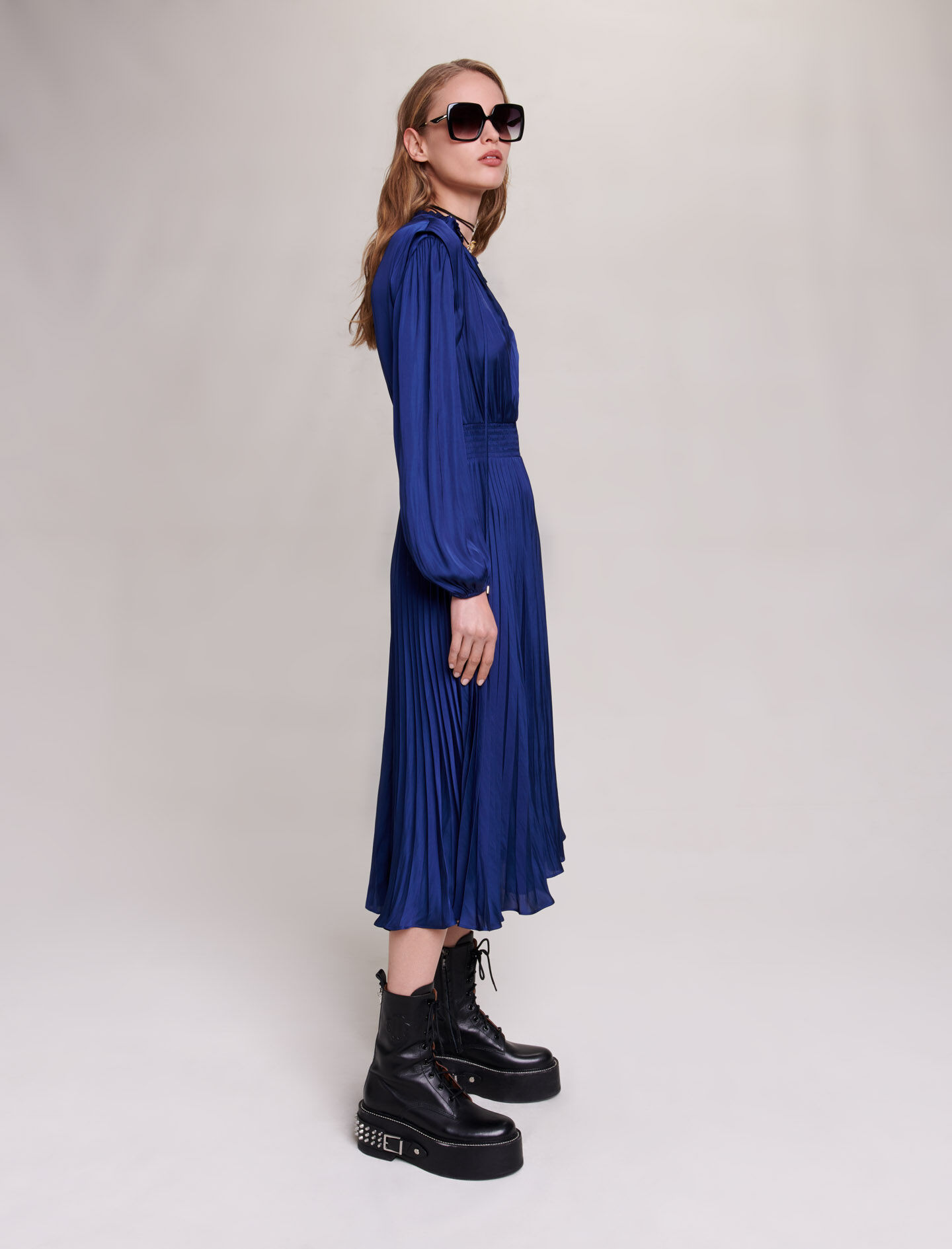 Geplooide satijnen midi-jurk - Kleinblauw