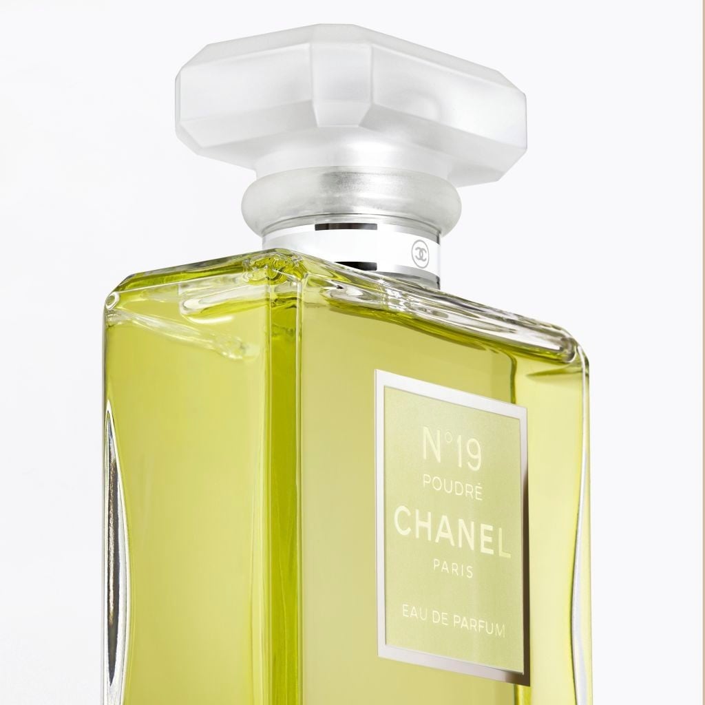 CHANEL Eau de Parfum N°19 POUDRÉ EAU DE PARFUM VAPORISATEUR - 100 ml