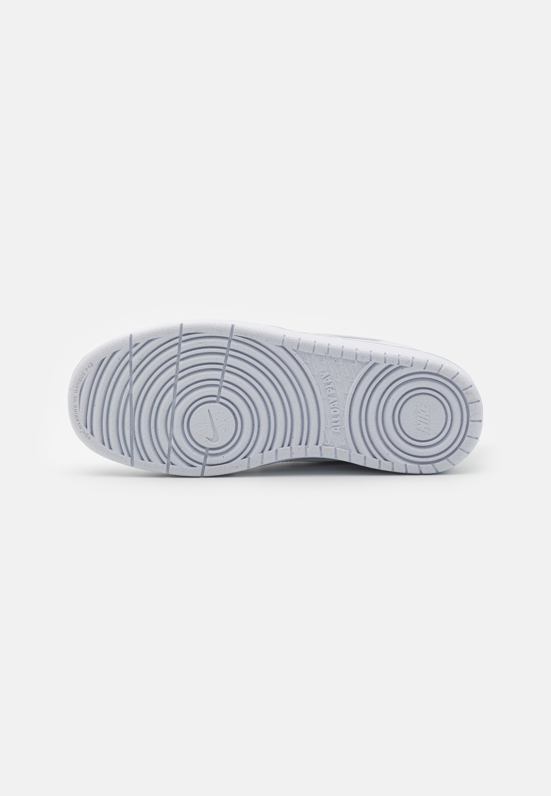 Nike Sportswear COURT BOROUGH LOW UNISEX - Joggesko - white/white ...