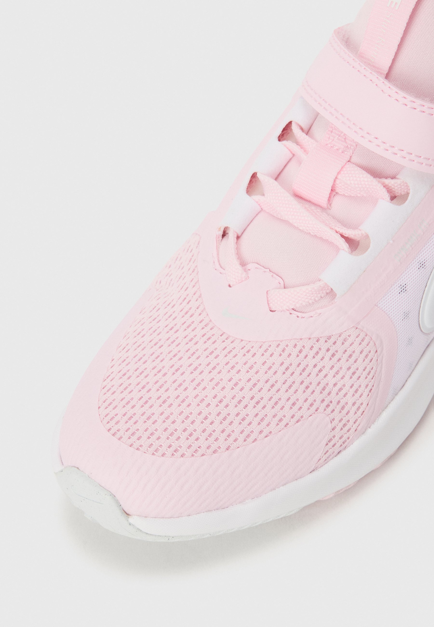 Tênis de corrida Nike Performance STAR RUNNER 5 UNISSEX - para asfalto - espuma rosa/branco/platina pura