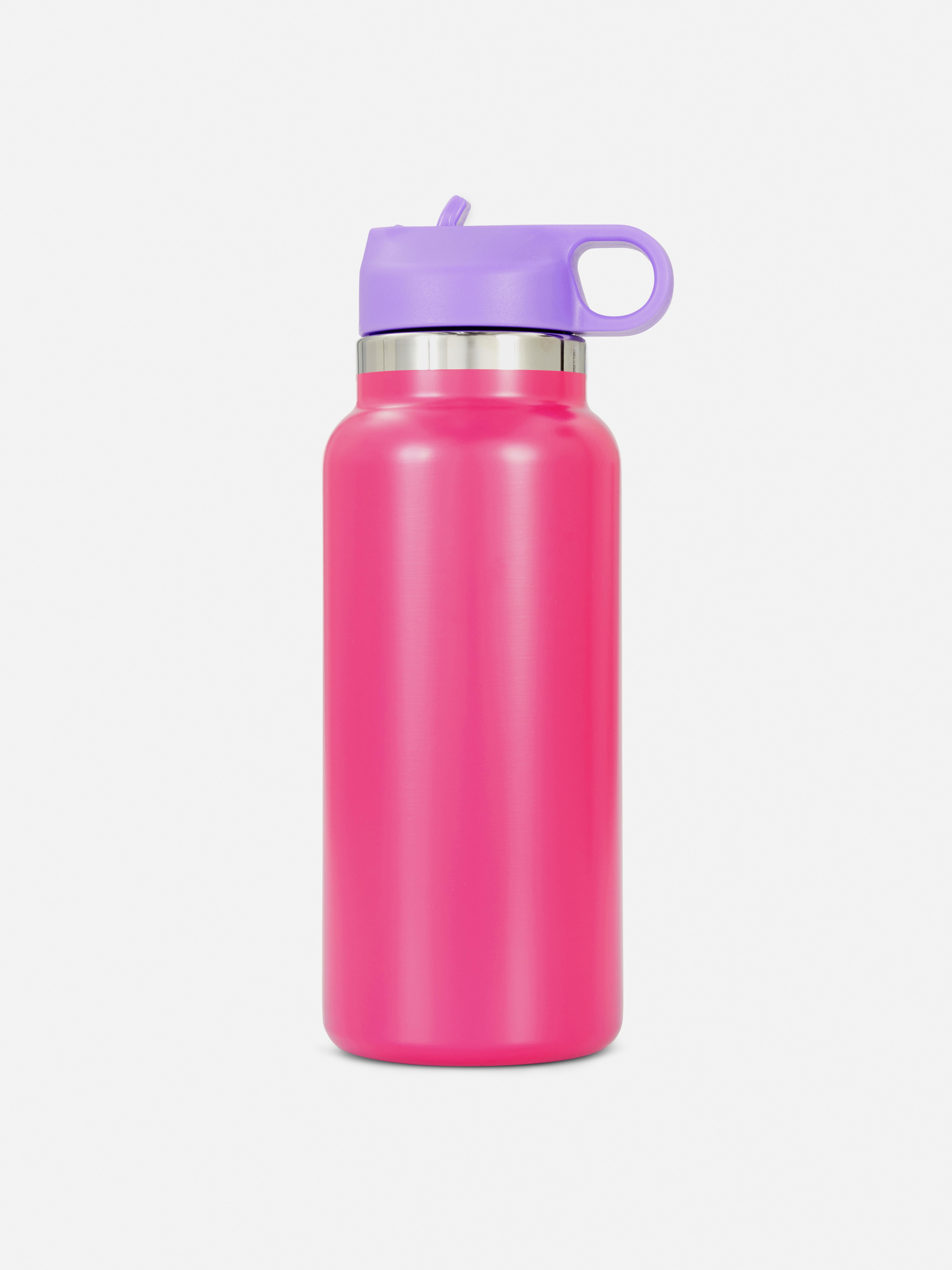 Wasserflasche mit Farbblöcken und Strohhalm. Bleiben Sie stilvoll hydratisiert mit unserer Wasserflasche mit Farbblöcken.