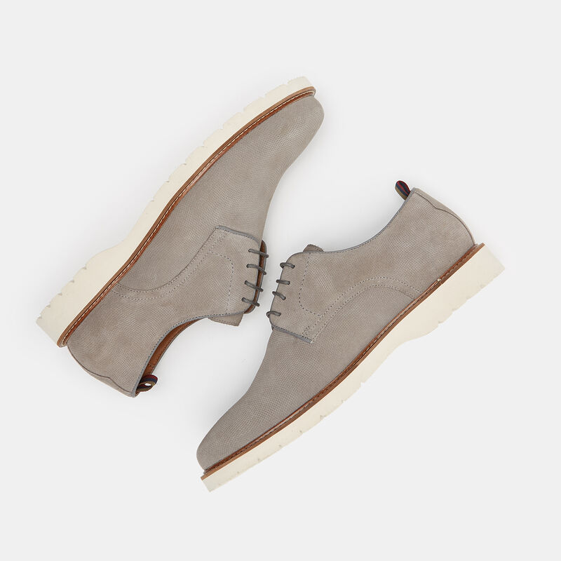 Zamszowe buty sznurowane