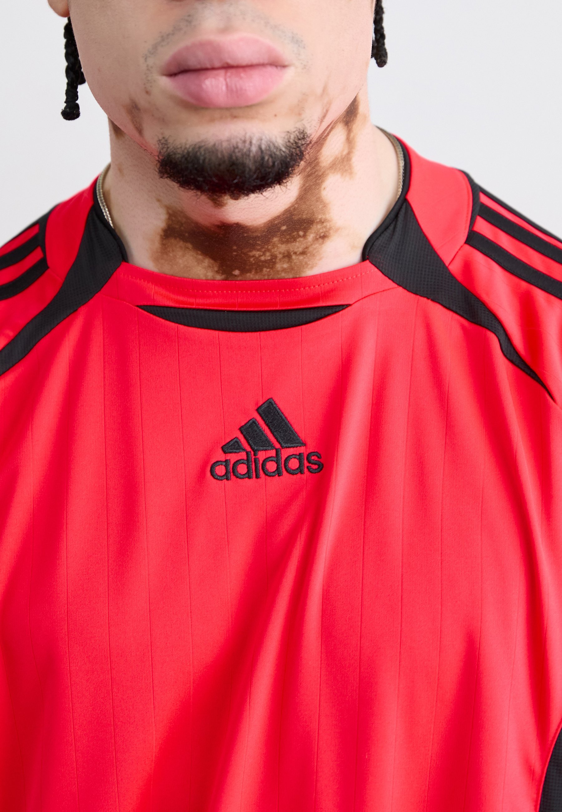 Trička s potiskem adidas Originals