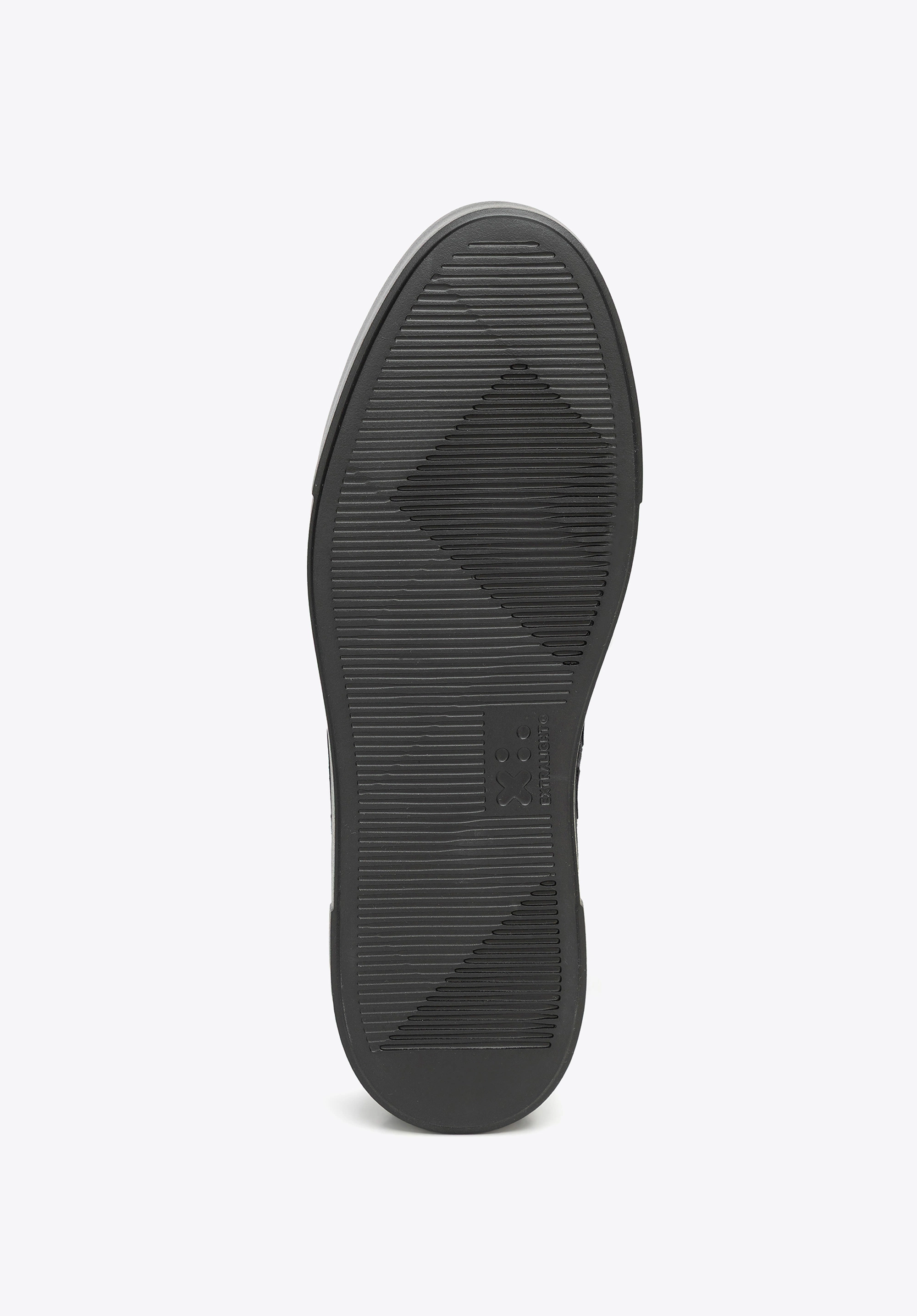Damskie sneakersy ze skóry naturalnej w motyw panterki czarne