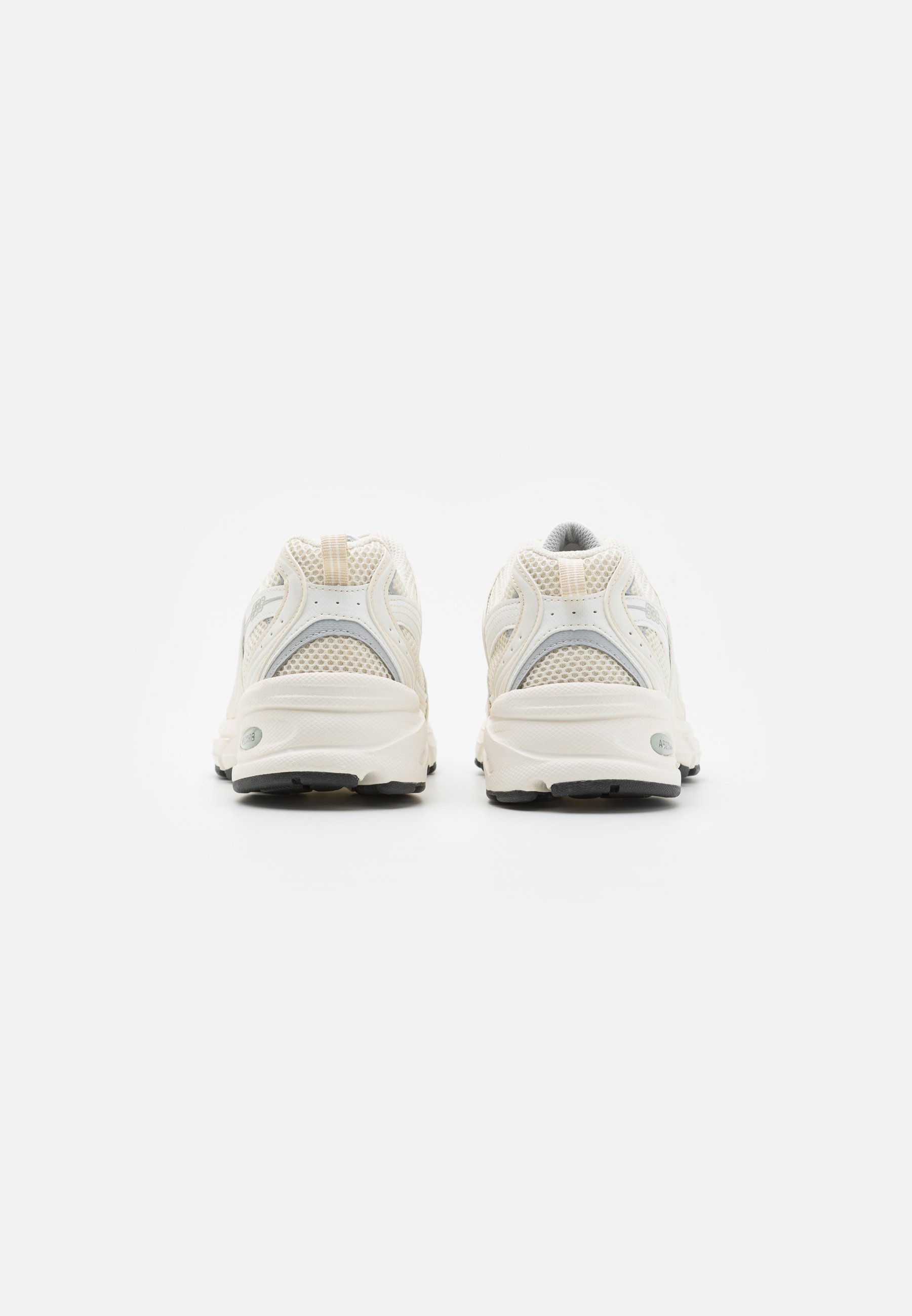 New Balance lage sneakers