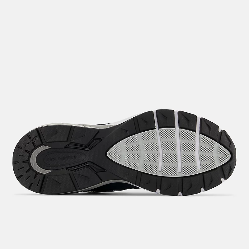 Męskie buty MADE in USA 990v5 Core - granatowe ze srebrnym