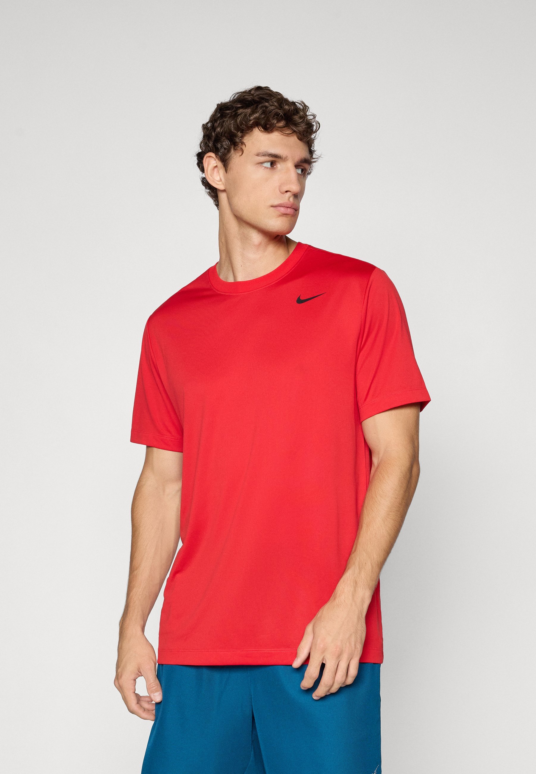 Nike Performance TEE RESET - Sport T-shirt - universiteitsrood/zwart