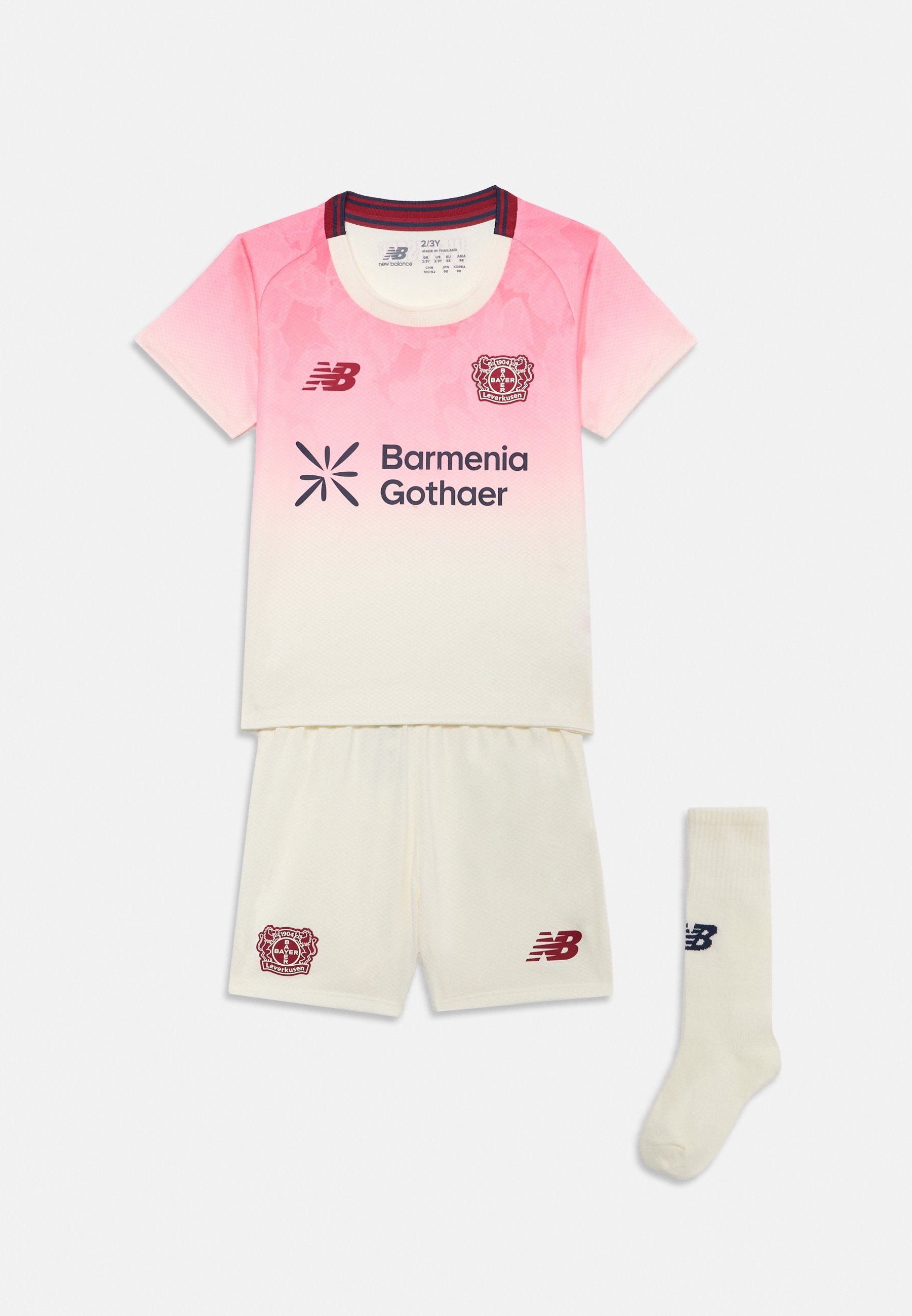 New Balance BAYER 04 UITTENUE VOOR BABY'S UNISEX - Sportshorts - wit
