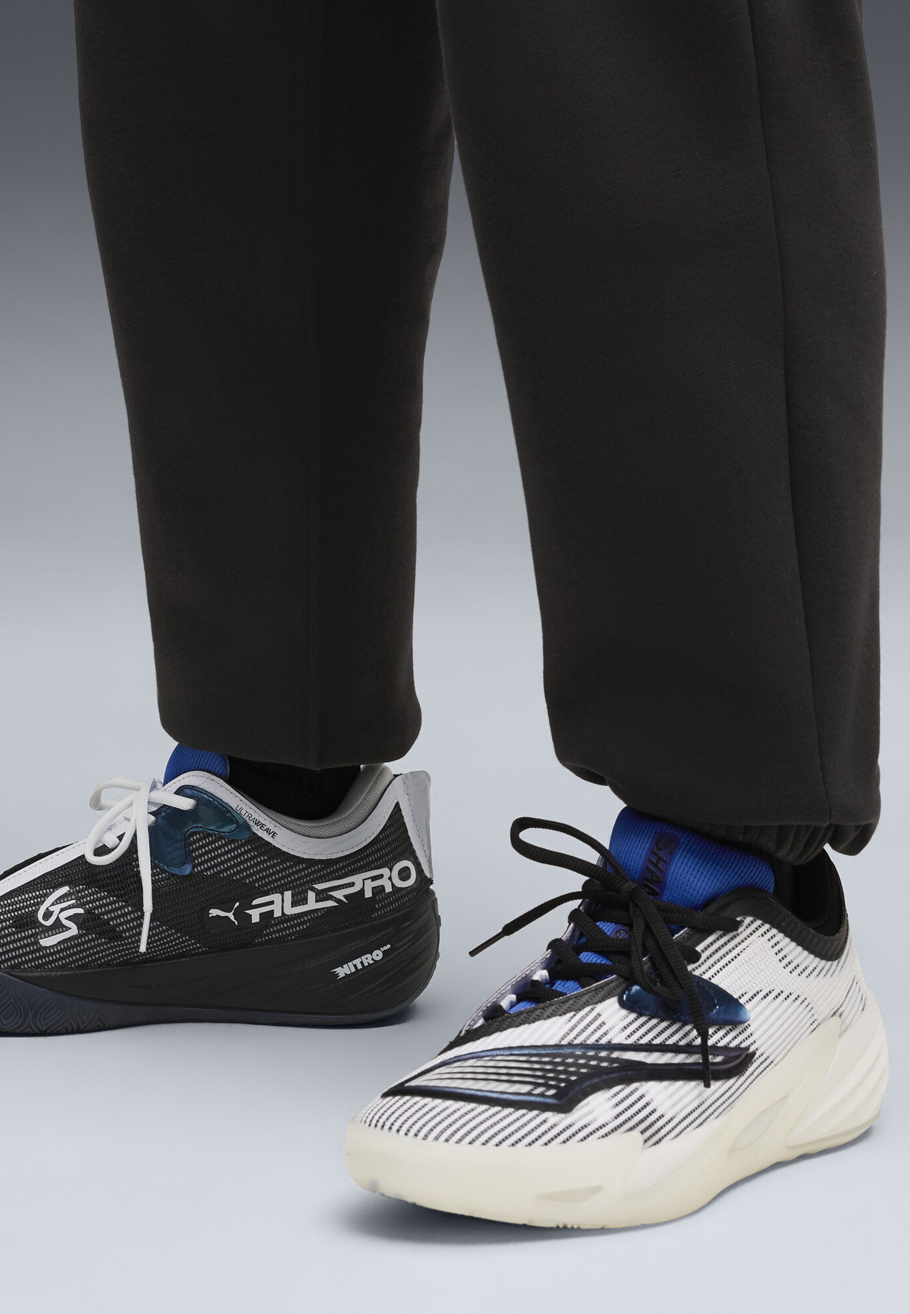 Puma ALL-PRO NITRO SHAMMGOD - Chaussures de basketball - blanc et noir