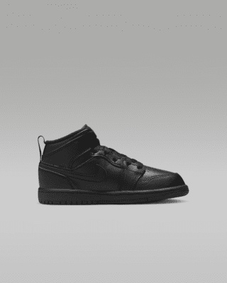 Jordan 1 Mid Younger Kids' Shoe