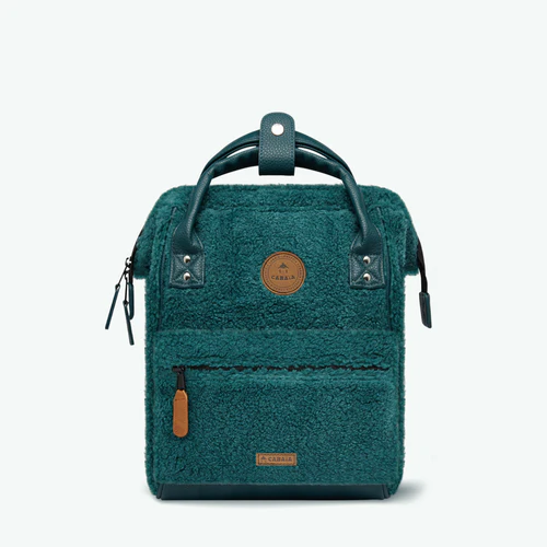Cabaia Adventurer Small Toulon Rucksack mit 1 grünen Beutel