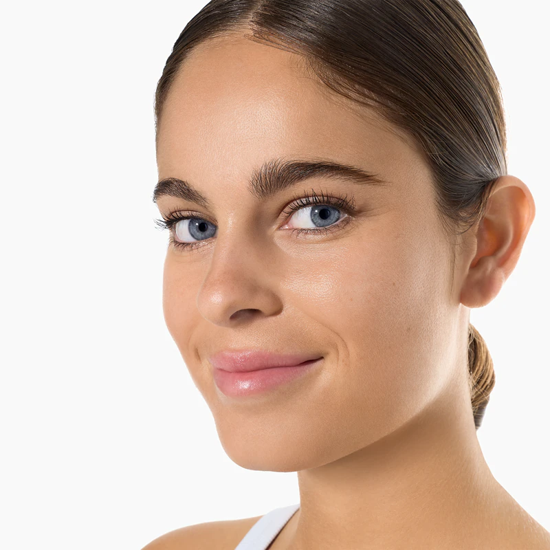 Klorane Kornblumen-Super-Charged Hydra-Plumping Serum Aktives Aufhellendes und Glättendes Serum