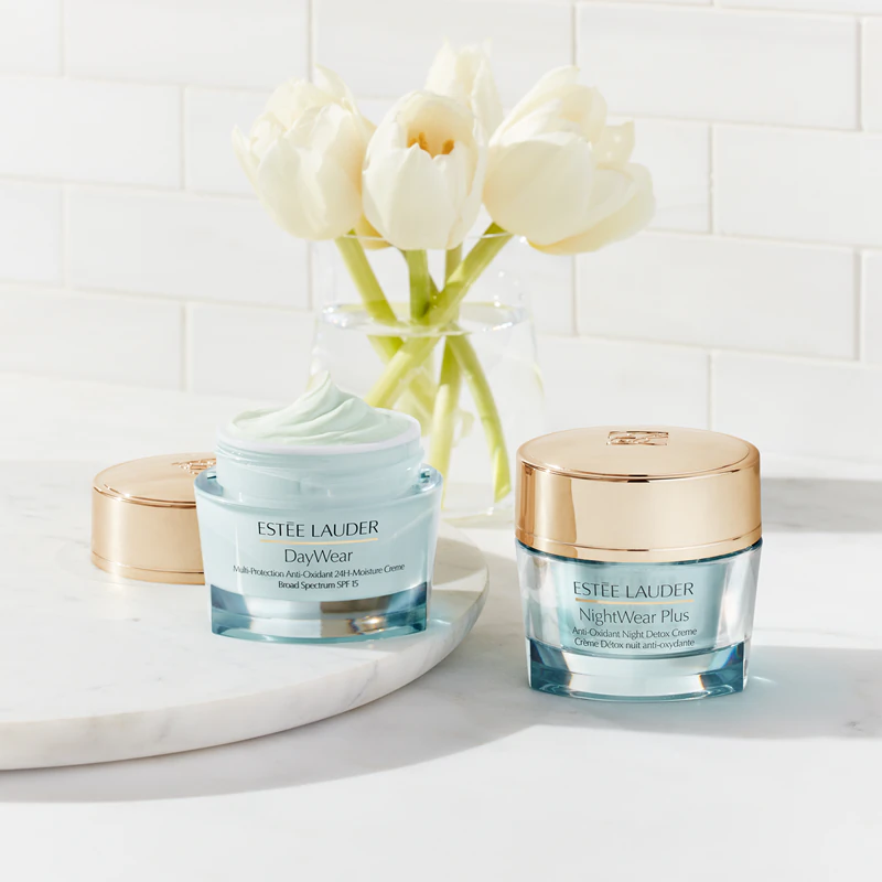Estée Lauder NightWear Plus antioxidačný nočný detoxikačný krém