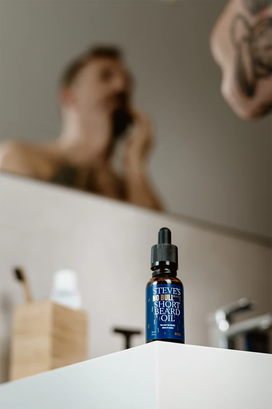 Óleo para barba curta sem frescuras do Steve olejek do brody