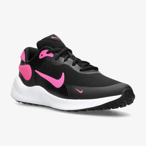  Nike Revolution 7
