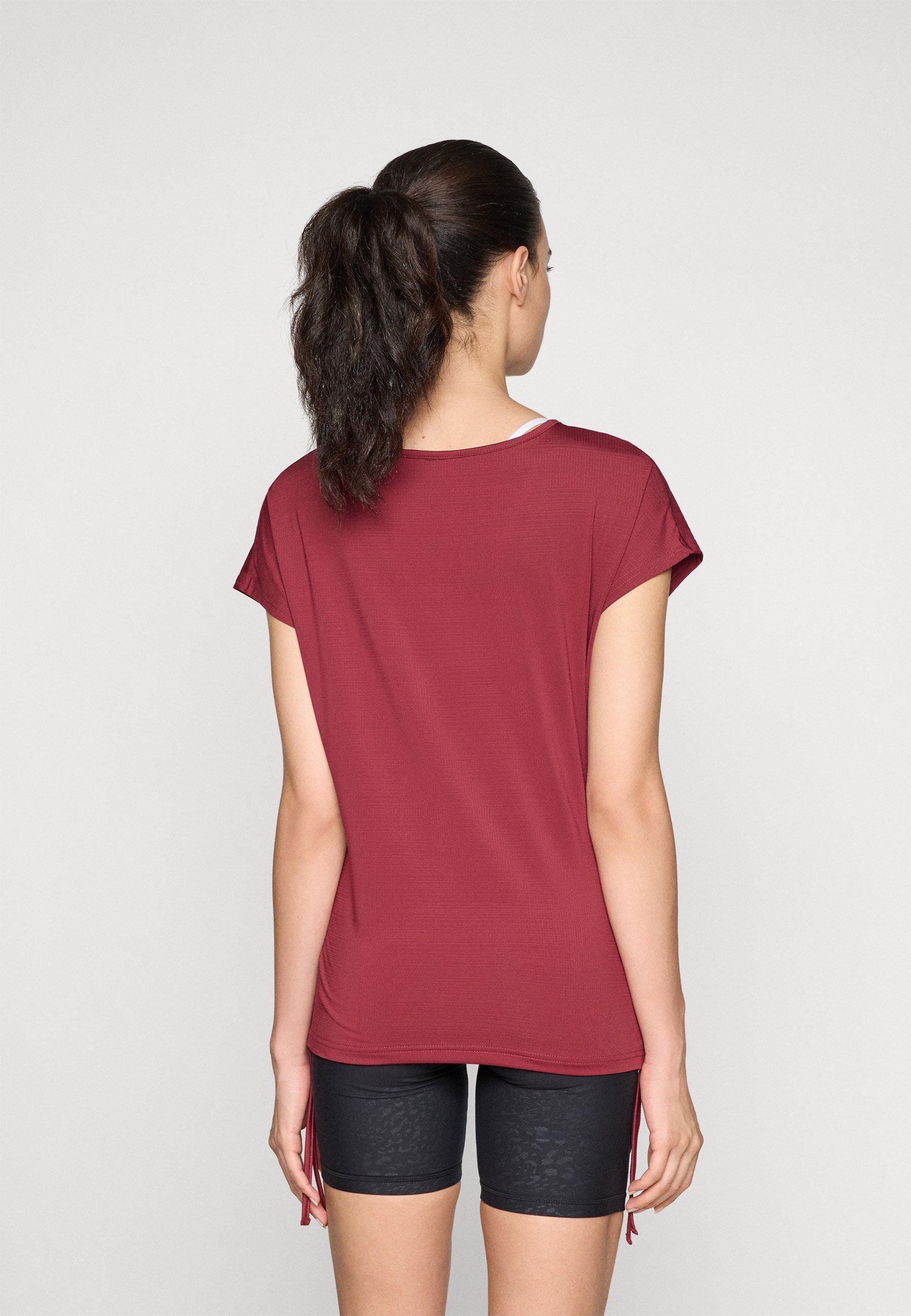 ONLY Play ONPAUB SMILA BAT LOOSE TOP - Sport-T-Shirt - Rhododendron