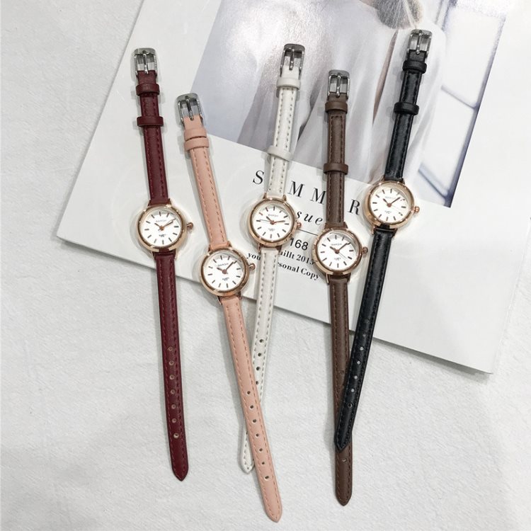 Women's Fashion Small Watches Vintage Leather Elegant Ladies Quartz Wristwatches Simple Female Watch Casual Retro Woman Clock