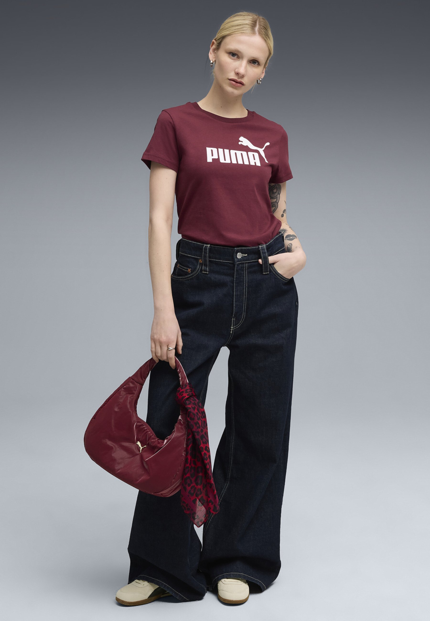Puma ESS NO. 1 LOGO TEE - Apdrukāts T-krekls - rubīna mirdzums
