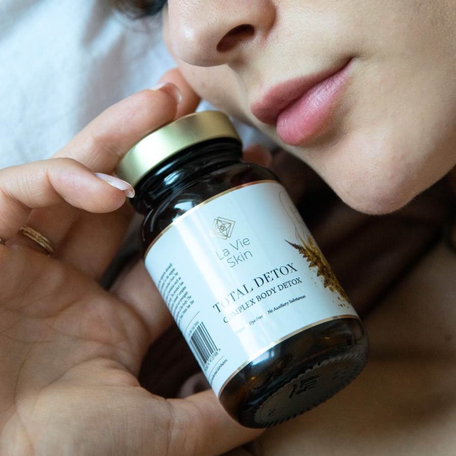 La Vie Skin Complex -vartalon detox