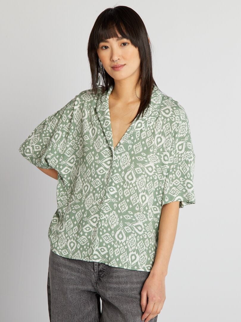 Blusa de manga corta en tejido crepé - VERDE