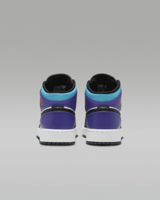 Air Jordan 1 Mid Older Kids' Shoes