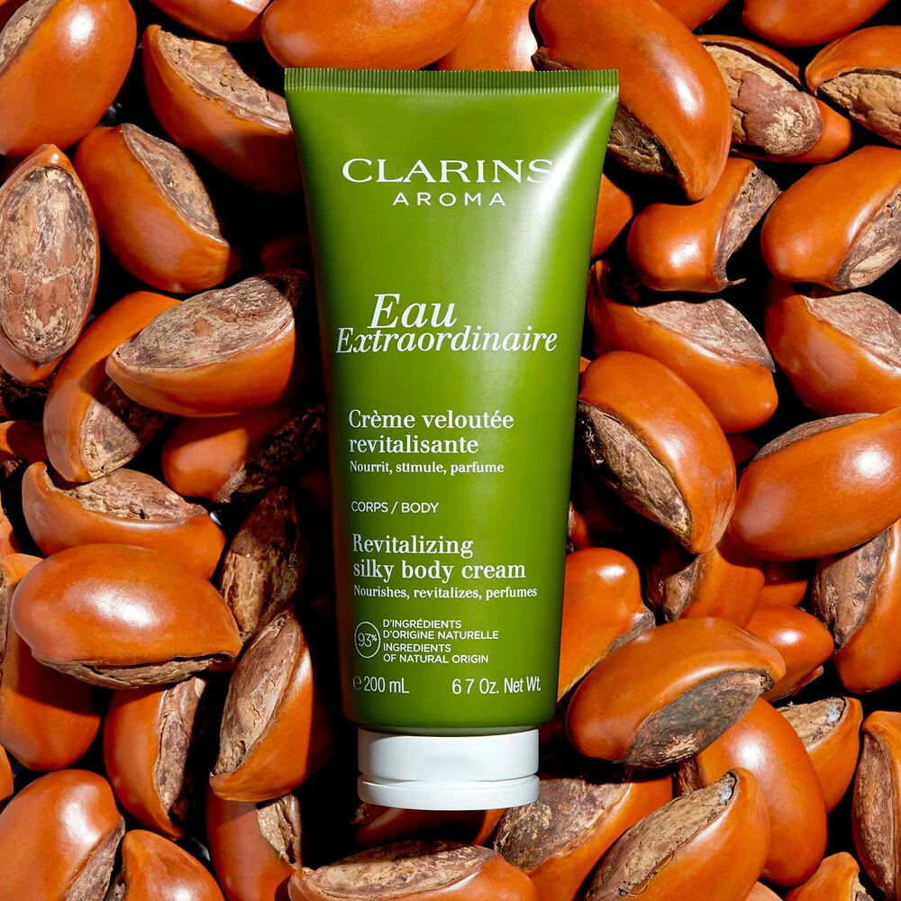 Body Care Eau Extraordinaire Crème Veloutée Revitalisante - Crema Corpo