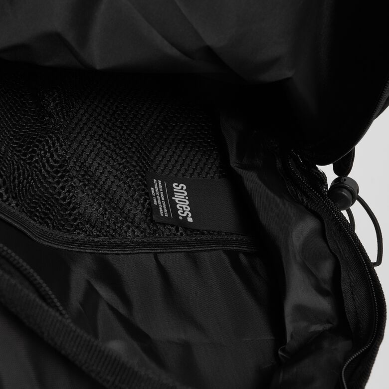 Mittelgroßer, einfacher Logo-Skate-Rucksack mit Kordelzug